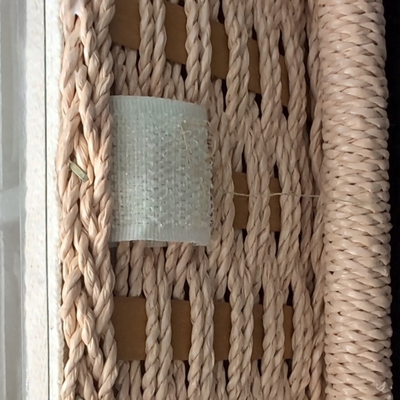 VGT,Dritz Woven/Wicker Small Sewing Basket with Striped Fabric. - Picture 6 of 13